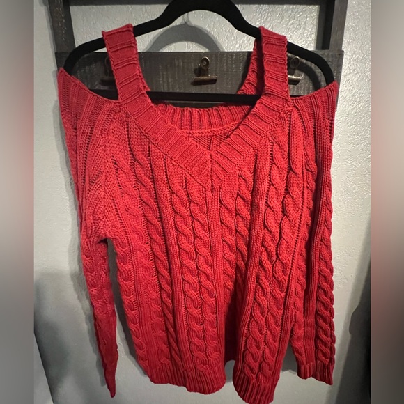 Women’s Red Sweater - Picture 2 of 5